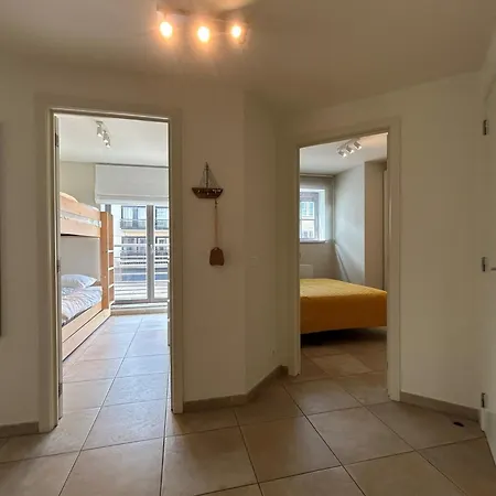 Phoebus 01 Apartment De Panne